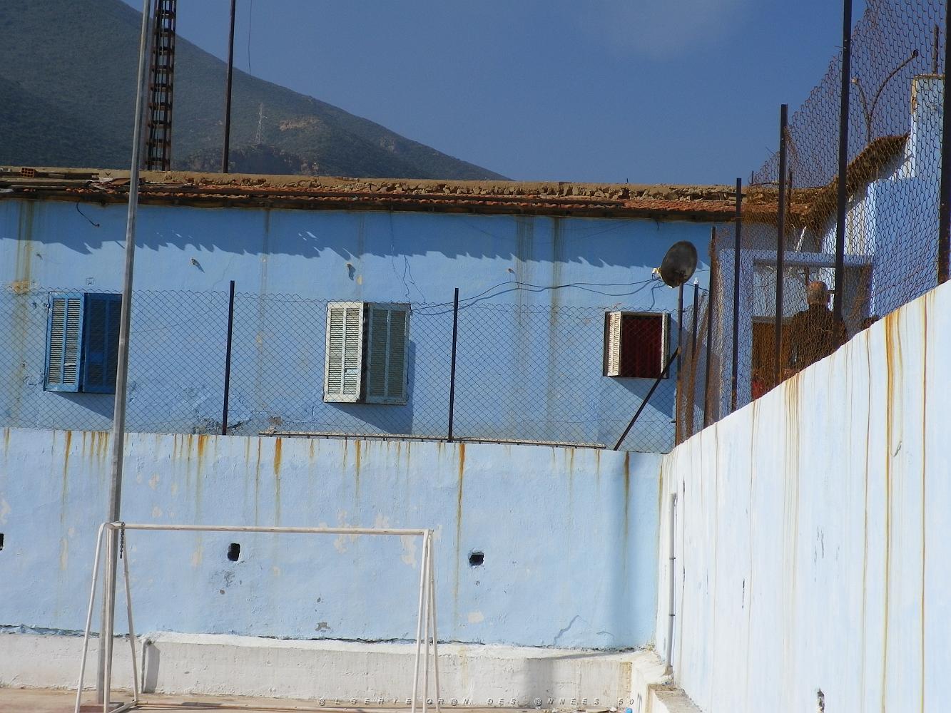1707 stade de la marsa e kebir, la maison ou madame ortega et ces enfants ont ete assassines.JPG